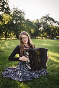 Markéta Laštovičková -PH Katerina Zvolankova