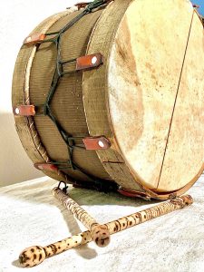 Sos Tumbarinos - I Tamburi di Gavoi - Tumbarinu cun Criccos