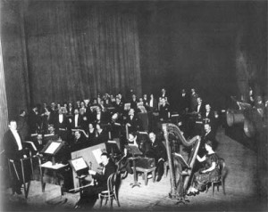 Come mare squarciato d'estate - Il futurismo musicale (Concerto per intonarumori e orchestra)